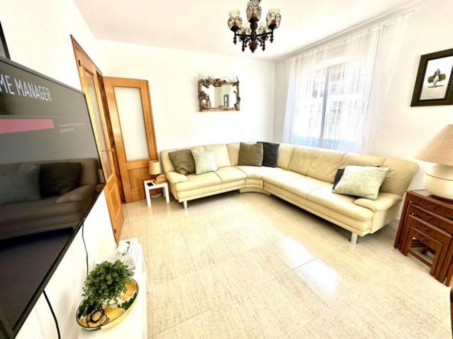 Three Bedroom Apartment, Prime Javea Location 외부 사진