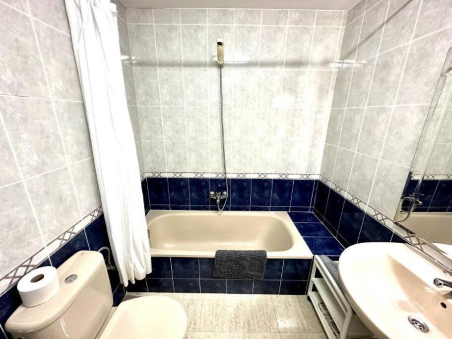 Three Bedroom Apartment, Prime Javea Location 외부 사진